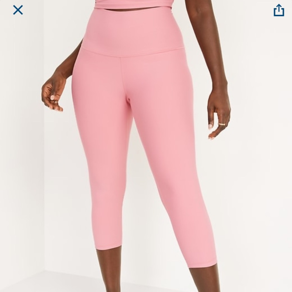 Old Navy extra high waisted powersoft crop leggings size L NWT